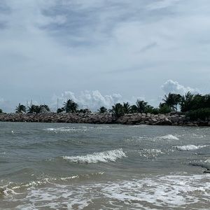 Meet your Posher, Alison